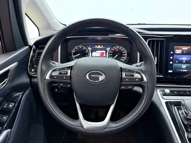 GAC Trumpchi M8 — Фото автомобиля 5