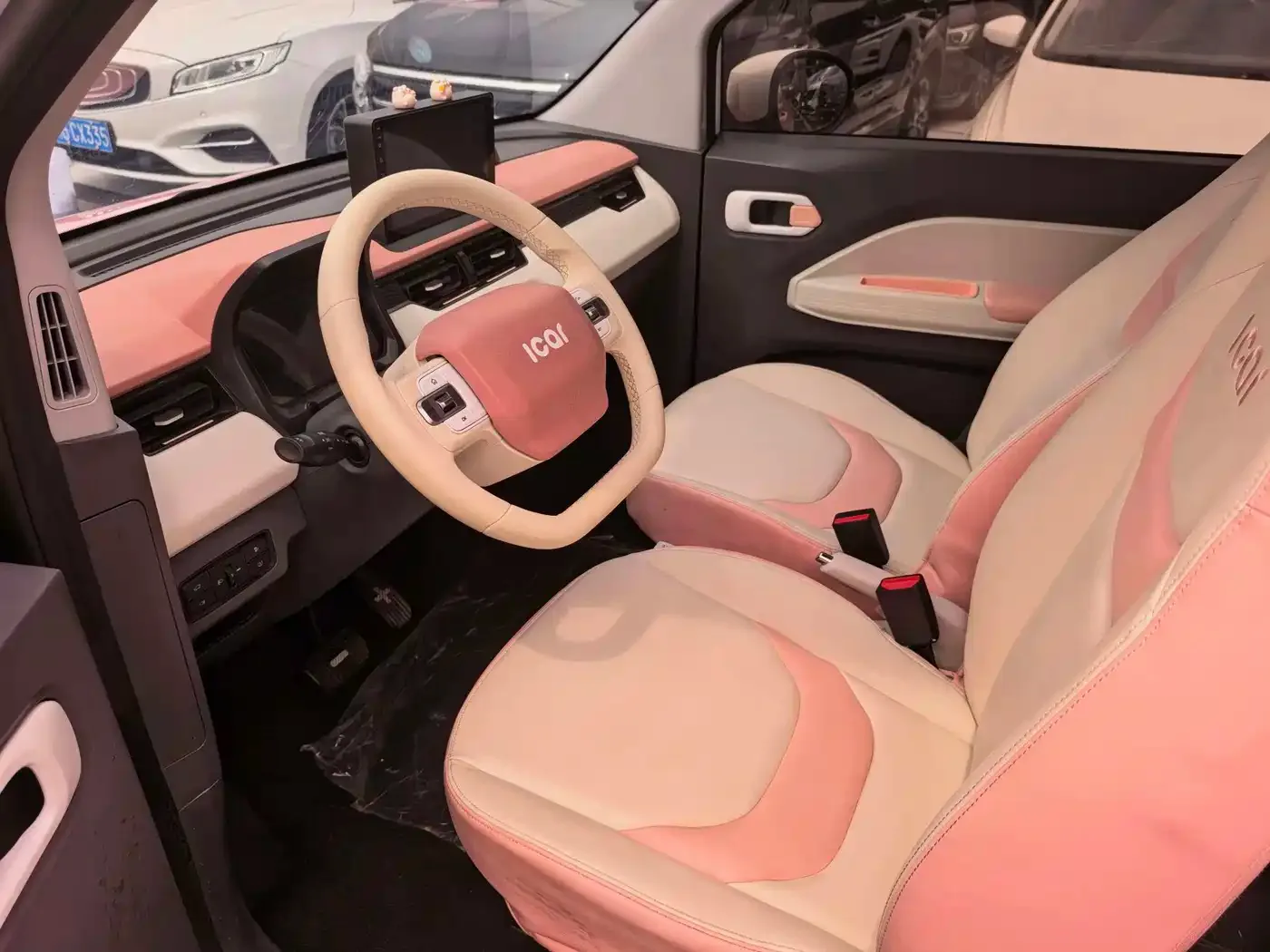 QQ New Energy QQ Ice Cream 2022 170km Sundae LFP — Фото автомобиля 7