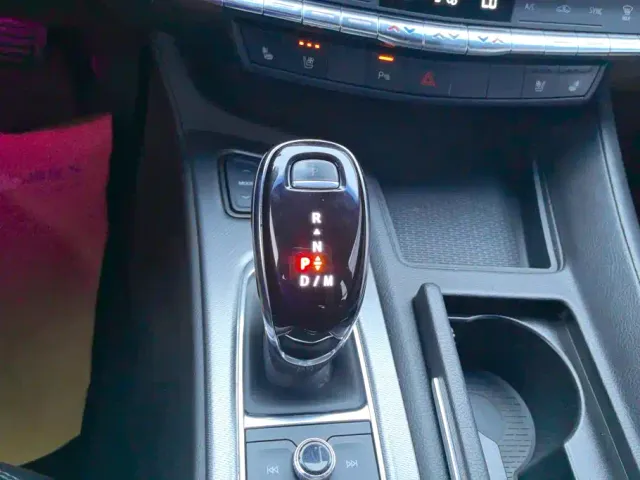 Cadillac CT5 — Фото автомобиля 16