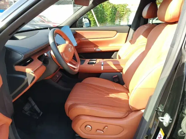 Changan Qiyuan Q07 — Фото автомобиля 14