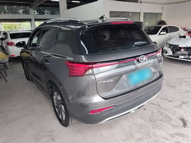 GAC Trumpchi GS4 — Фото автомобиля 4