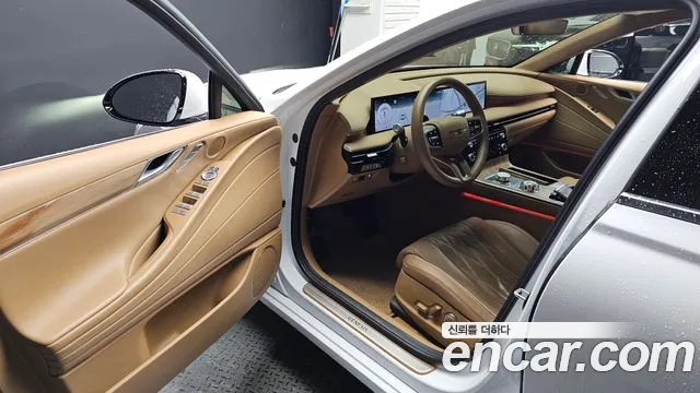 Genesis G80 Бензин 2.5 турбо AWD — Фото автомобиля 9