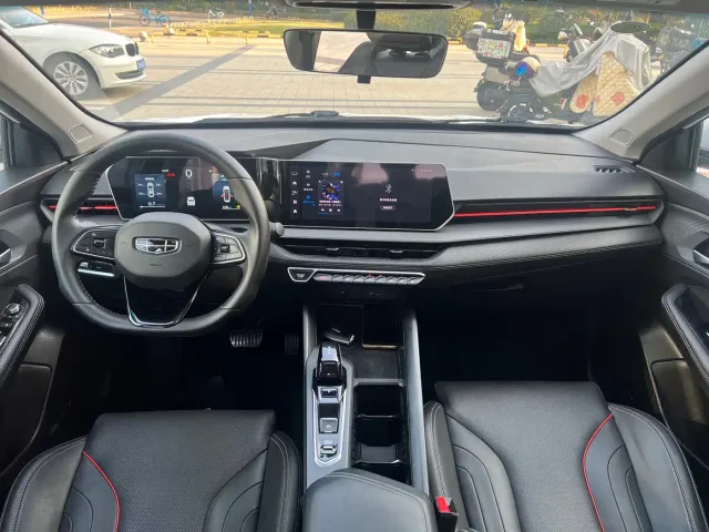 Geely Binrui — Фото автомобиля 8