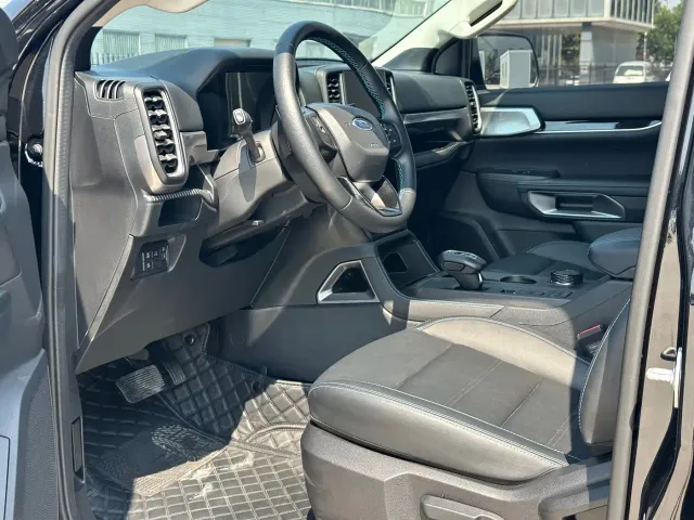 Ford Ranger — Фото автомобиля 4