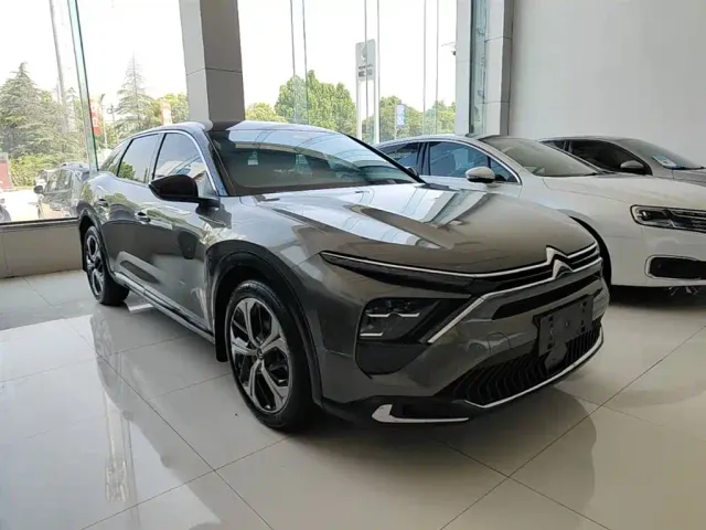 Citroen C5 X — Фото автомобиля 3