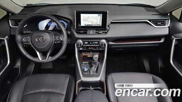 Toyota RAV4 — Фото автомобиля 6