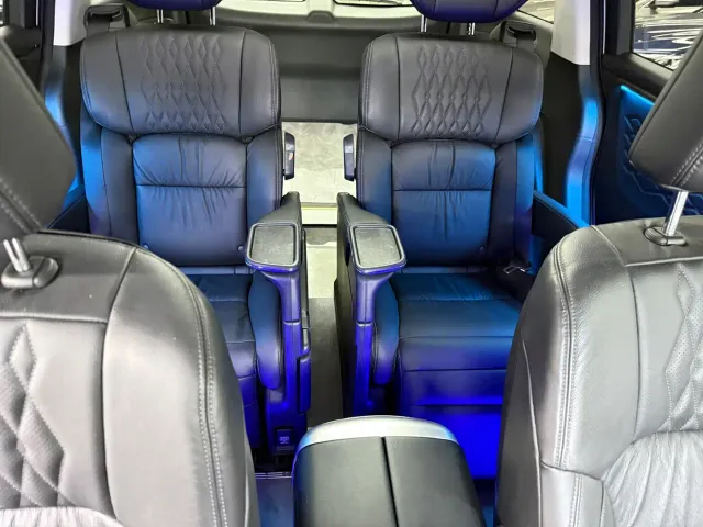 Honda Elysion — Фото автомобиля 10