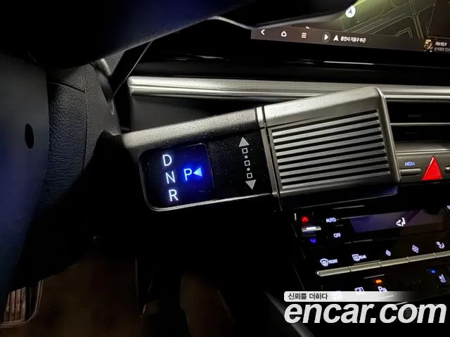 Hyundai Grandeur GN7 — Фото автомобиля 9