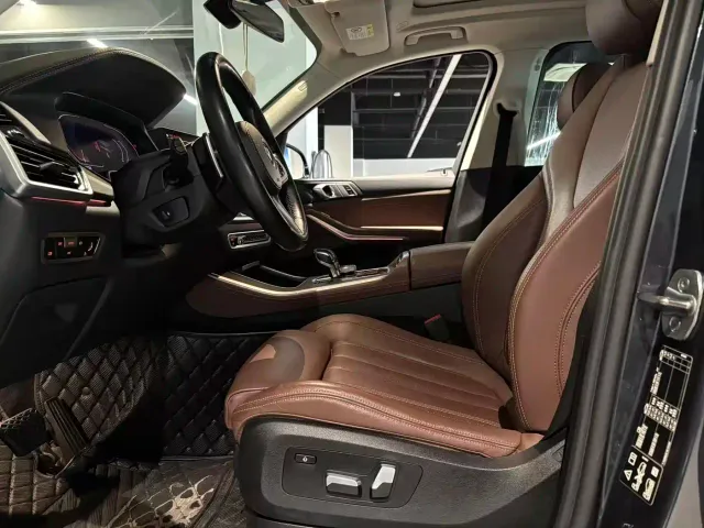 BMW X5 — Фото автомобиля 11