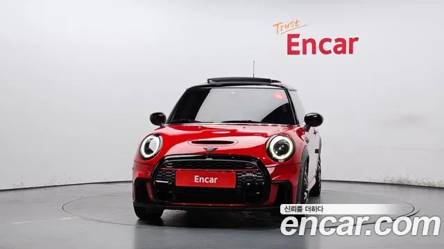 Mini Cooper — Фото автомобиля 2