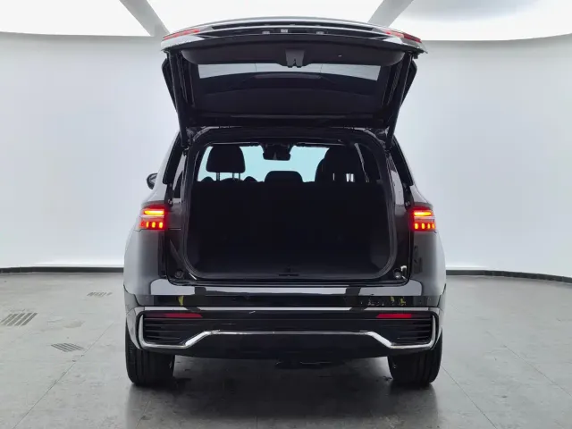 Geely Xingyue L — Фото автомобиля 12
