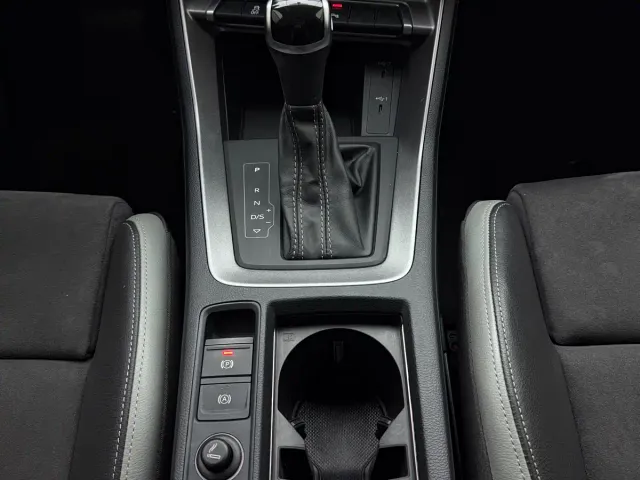 Audi Audi Q3 2022 35 TFSI Progressive Dynamic — Фото автомобиля 16