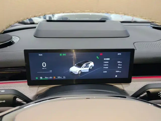 Geely Galaxy Xingyao 8 — Фото автомобиля 11