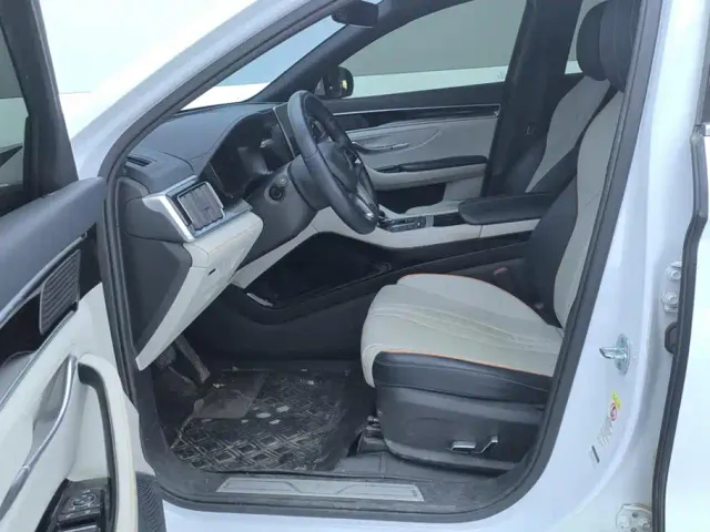 BYD Song PLUS — Фото автомобиля 9