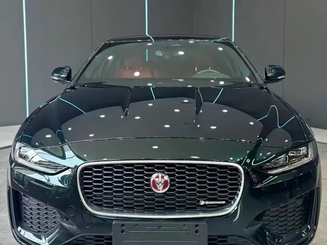 Jaguar XEL — Фото автомобиля 2