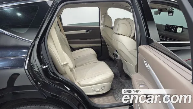 Genesis GV80 — Фото автомобиля 18