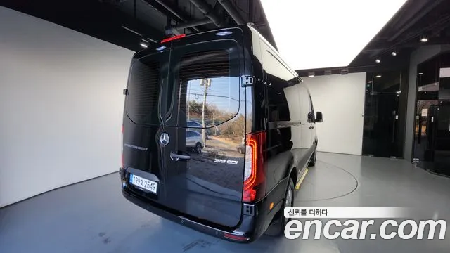 Mercedes-Benz Sprinter Sprinter 3.0 Дизель — Фото автомобиля 4