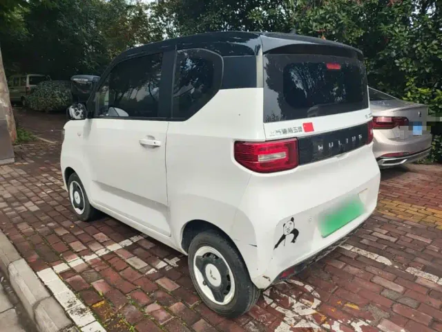 Wuling Hongguang Mini EV — Фото автомобиля 4