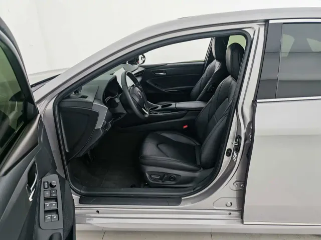 Toyota Avalon — Фото автомобиля 19