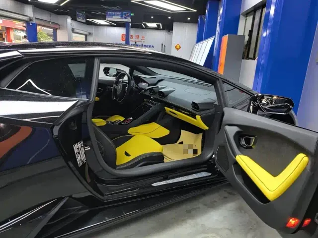 Lamborghini Huracan — Фото автомобиля 9