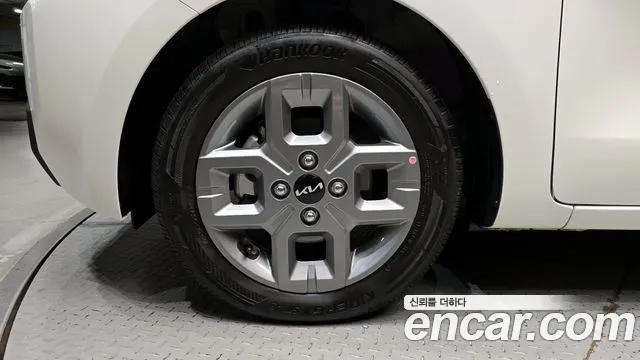 Kia RAY Новый Kia Ray Prestige — Фото автомобиля 5