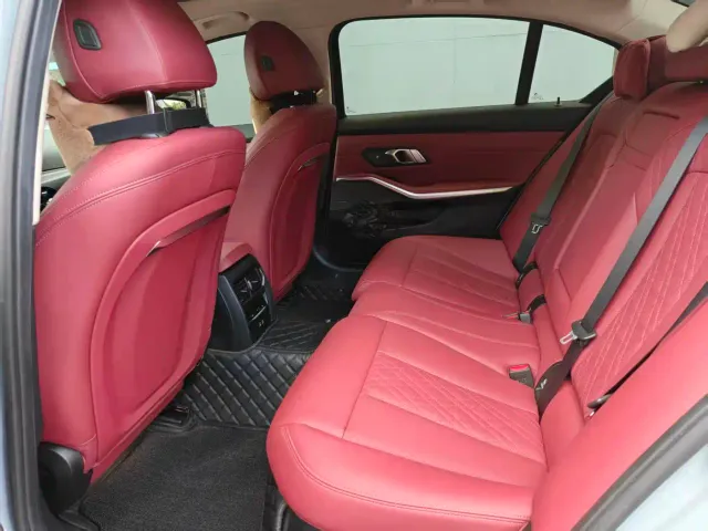 BMW 3 Series — Фото автомобиля 6