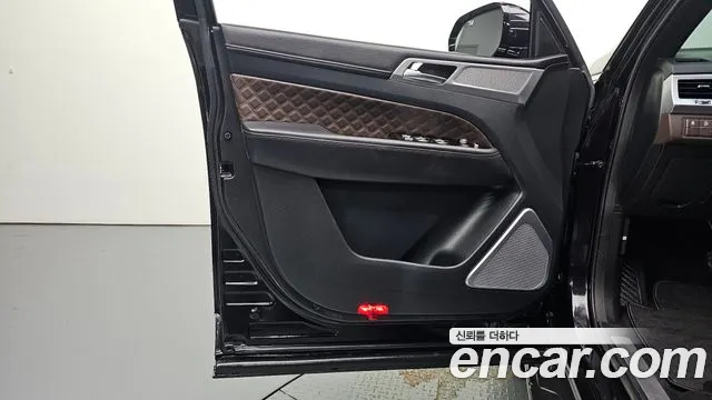 KGM Rexton New — Фото автомобиля 13