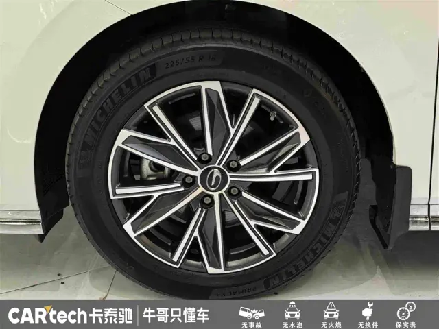 GAC Trumpchi M8 — Фото автомобиля 10