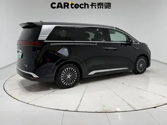 Denza Denza D9 2025 Model DM-i Smart Drive Edition 1020 AWD Flagship — Фото автомобиля 5