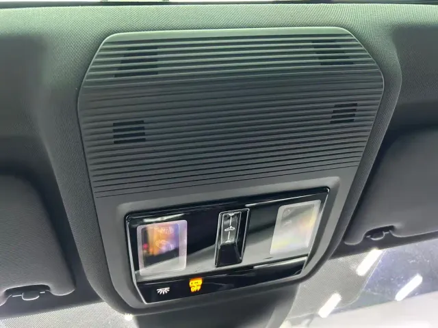 Volkswagen Golf — Фото автомобиля 16
