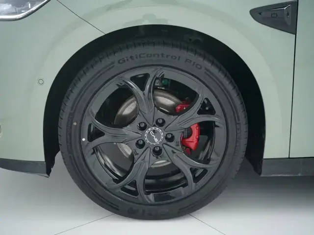 BYD Seal 06 GT — Фото автомобиля 22