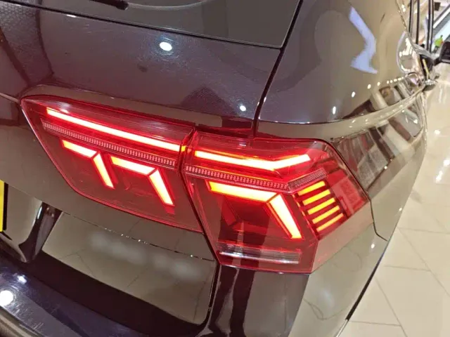 Volkswagen Tiguan L — Фото автомобиля 7