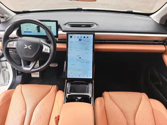 Xpeng P5 — Фото автомобиля 9