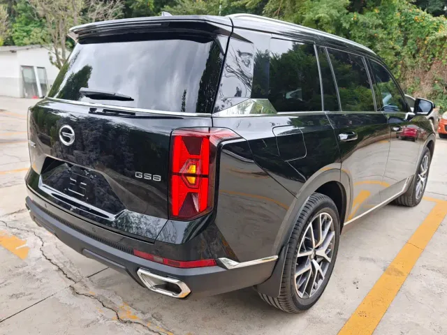 GAC Trumpchi GS8 — Фото автомобиля 5