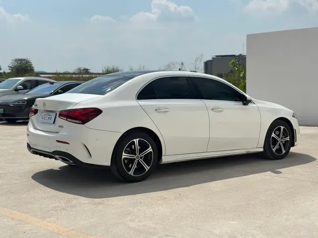 Mercedes-Benz A-Class — Фото автомобиля 15