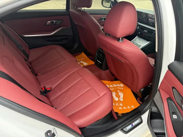 BMW 3 Series — Фото автомобиля 9