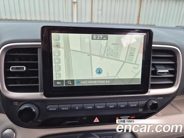 Hyundai Venue — Фото автомобиля 7