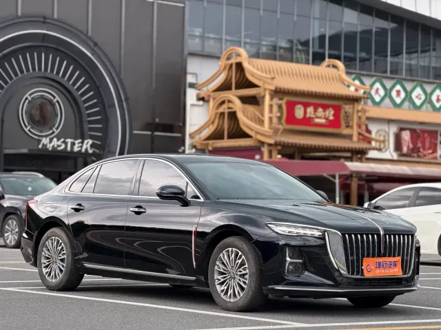 Hongqi H5 — Фото автомобиля 3