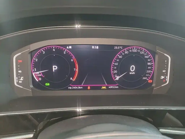 Volkswagen Passat — Фото автомобиля 11