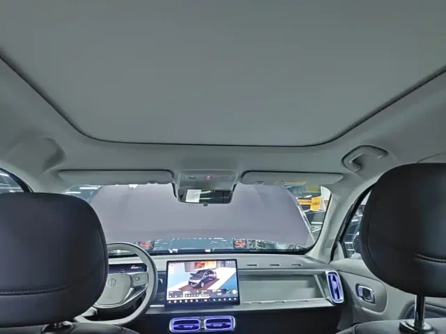 Leapmotor B10 — Фото автомобиля 17