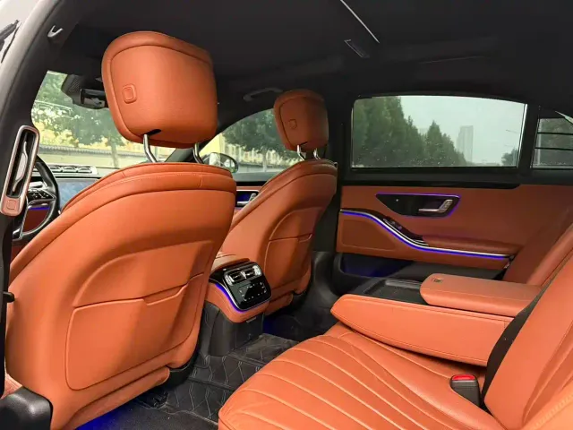 Mercedes-Benz S-Class — Фото автомобиля 3