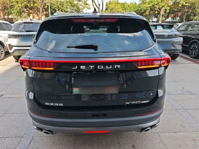 Jetour X70 Plus — Фото автомобиля 5