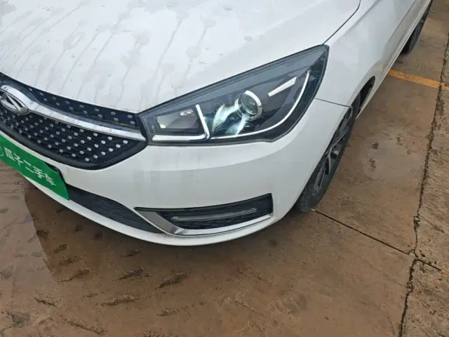 Chery Arrizo 5 — Фото автомобиля 23