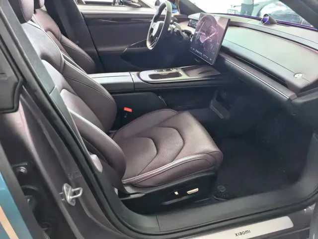 Xiaomi SU7 — Фото автомобиля 11