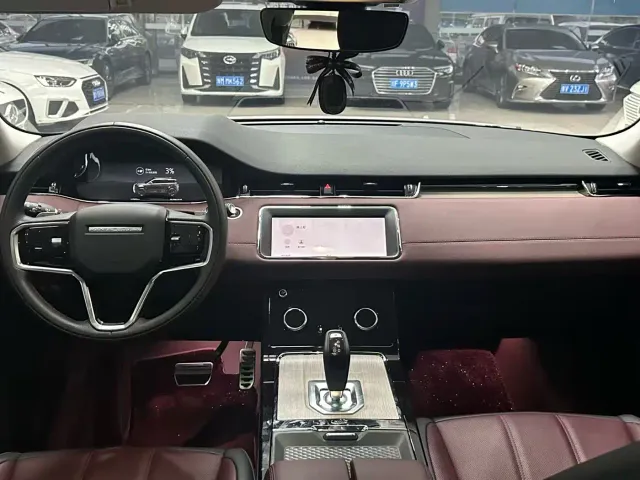 Land Rover Range Rover Evoque — Фото автомобиля 6
