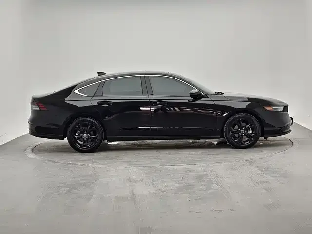 Honda Accord — Фото автомобиля 4