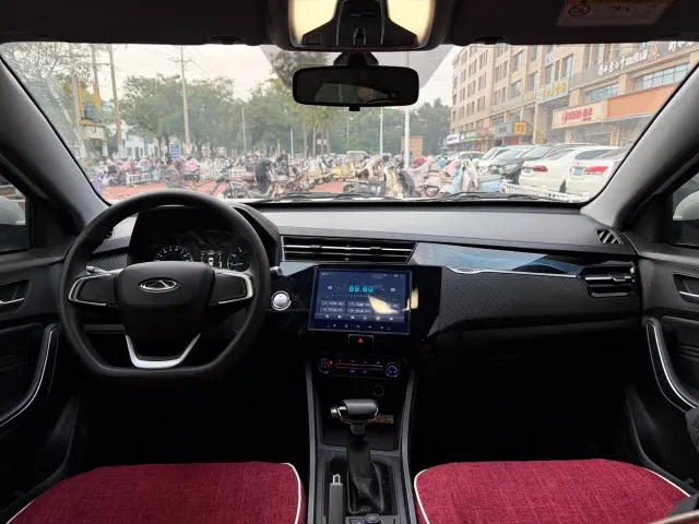 Chery Tiggo 3x — Фото автомобиля 10
