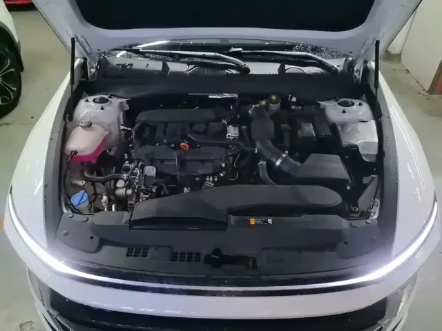 Hyundai Sonata — Фото автомобиля 19