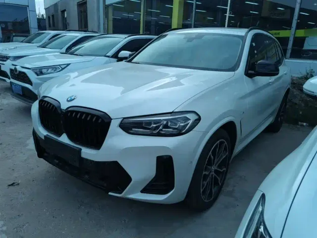 Фотография автомобиля — BMW X3