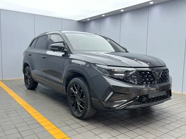 Jetta VS7 — Фото автомобиля 3